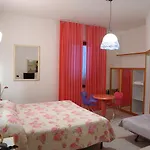 Il Falchetto מלון 3*