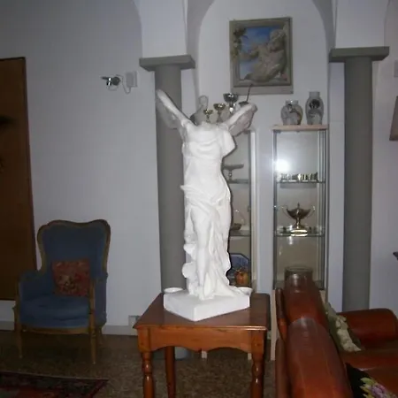 Il Falchetto מלון