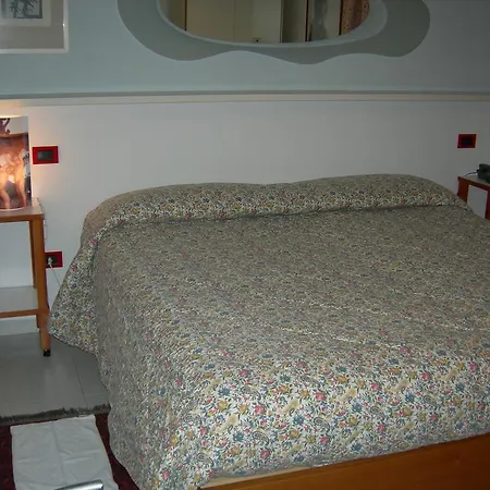 Hotel Il Falchetto Pontedera